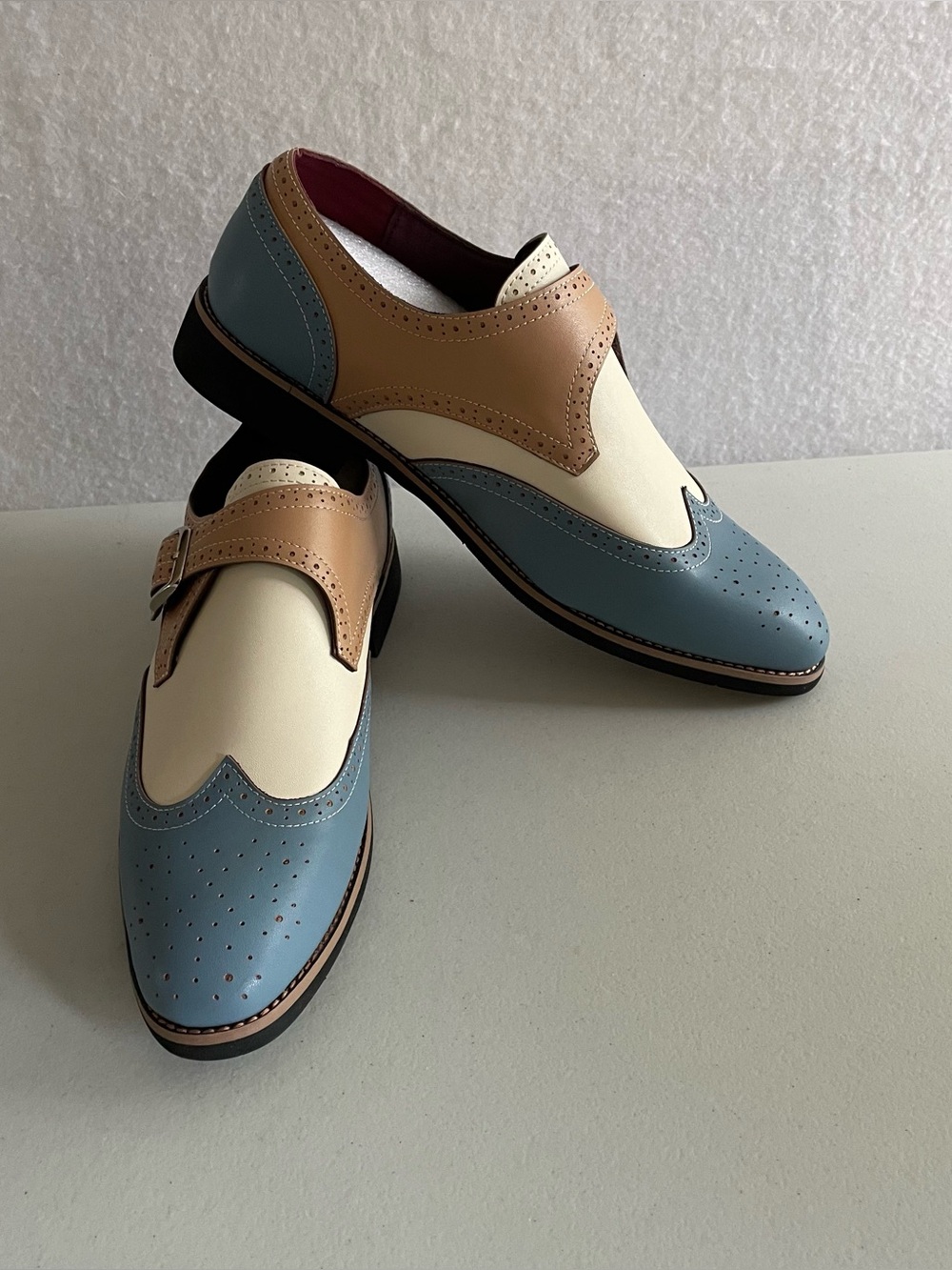 🔥Brogue Wingtip Spectator Loafers Blue/Beige/Cream NWT – US 9.5/10 (EU size 43) - Picture 1 of 11